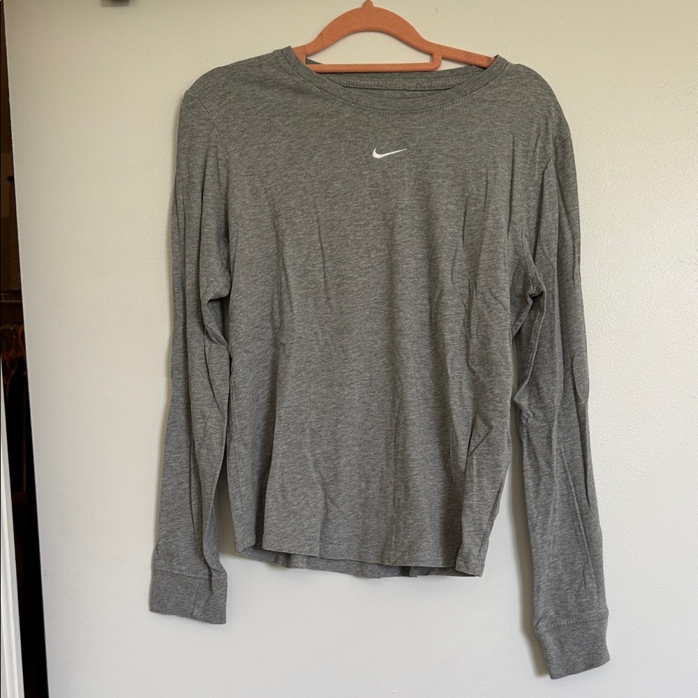 Nike Heather Gray Long Sleeve Top